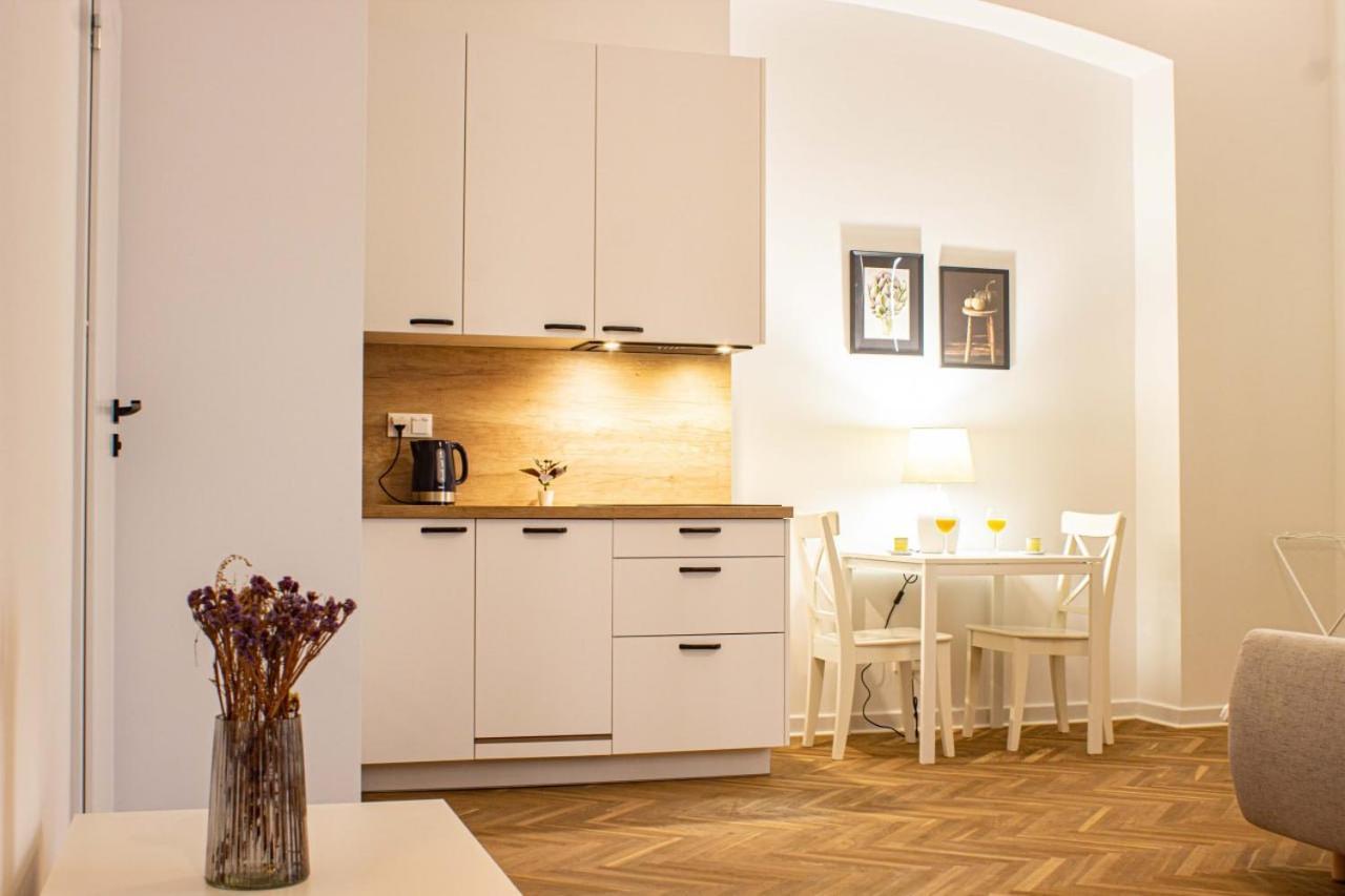 Mieszkanie W Sercu Warszawy Apartmán